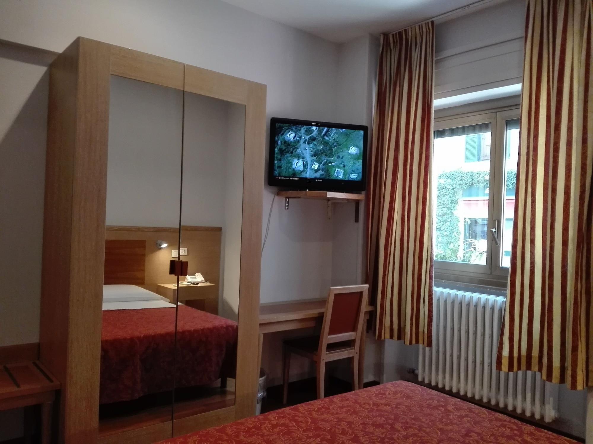 Dover Hotel Milan