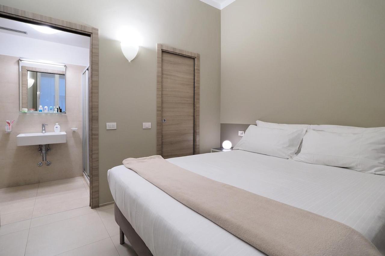Contempora - Cavallotti 13 - B32 * Milão