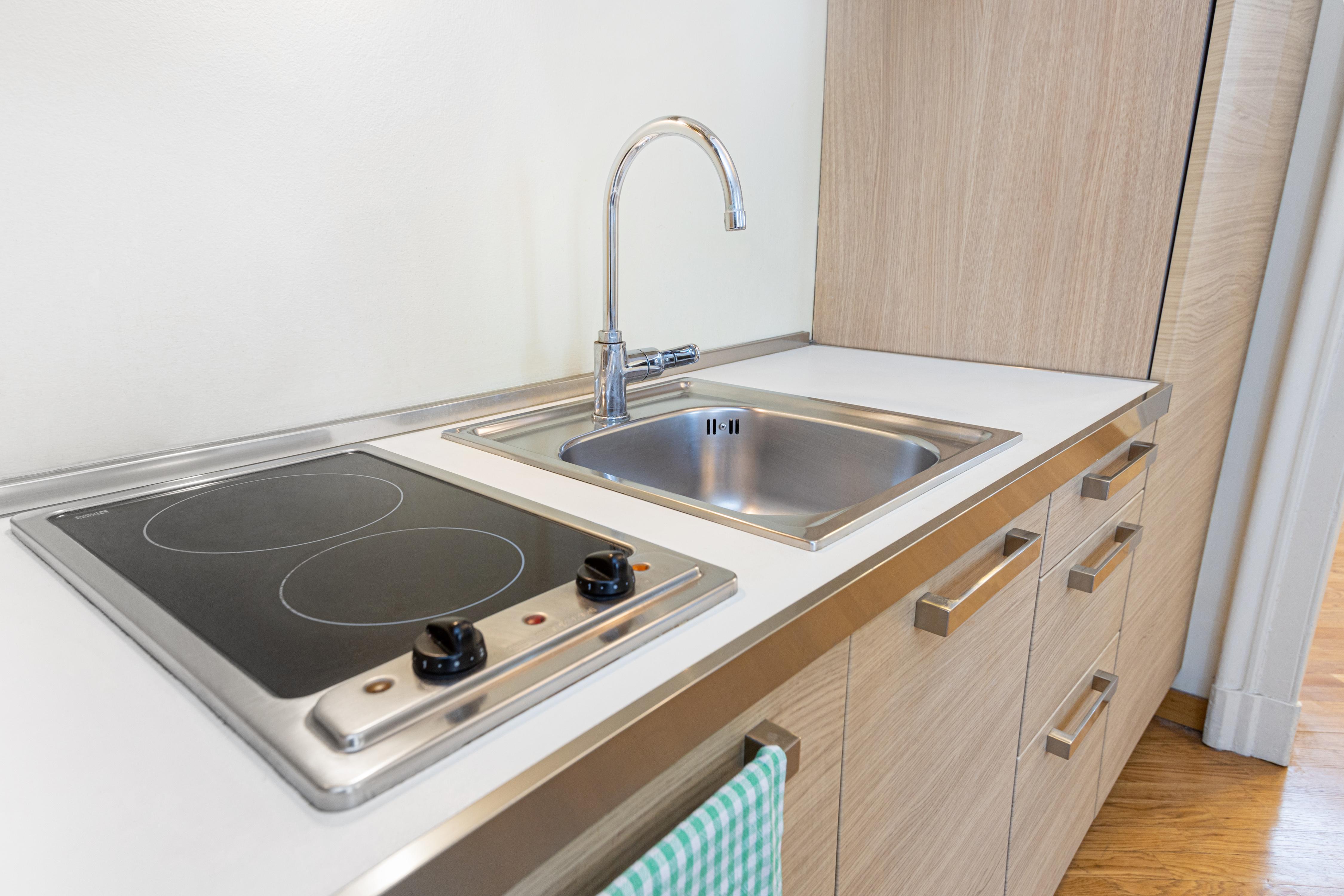 Aparthotel De La Gare 4*
