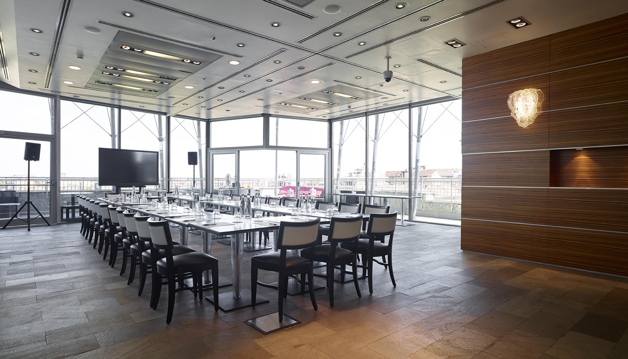 Bianca Maria Palace Center Hotel 4*