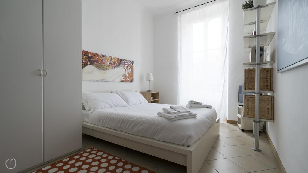 Italianway - Mantegna Apartment Milan