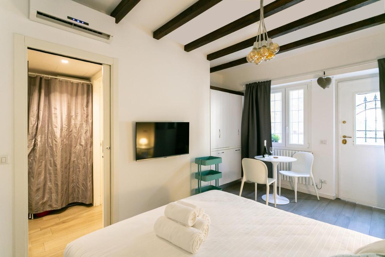 Sant'agostino Apartment Milan