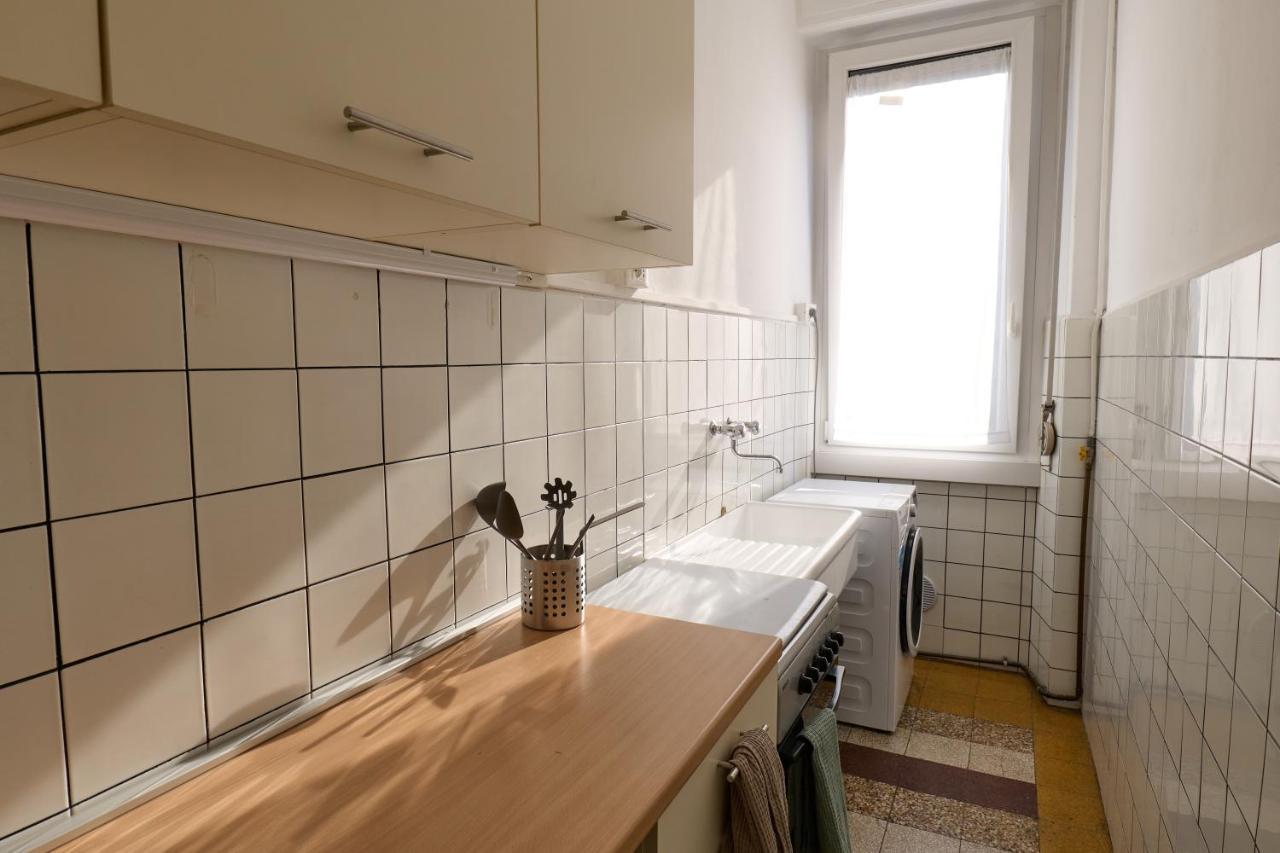Apartment Duomo 15 Min - Cozy Artist's Note Milan