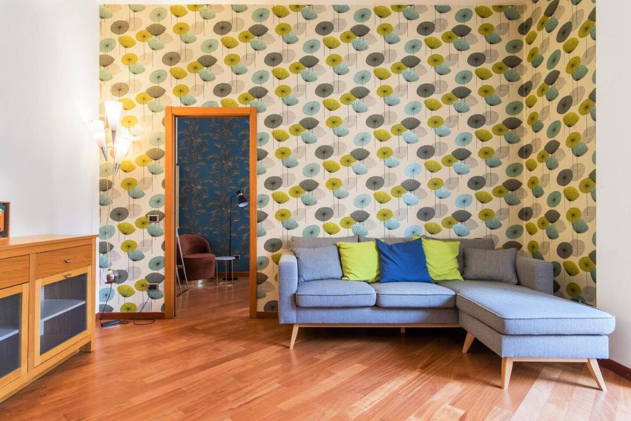 Colored And Spacious Flat Close To Navigli By Easylife Milan