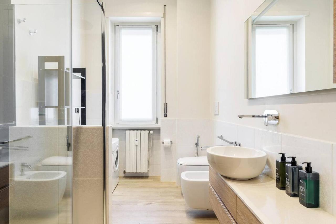 Apartment Colored And Spacious Flat Close To Navigli By Easylife Milan