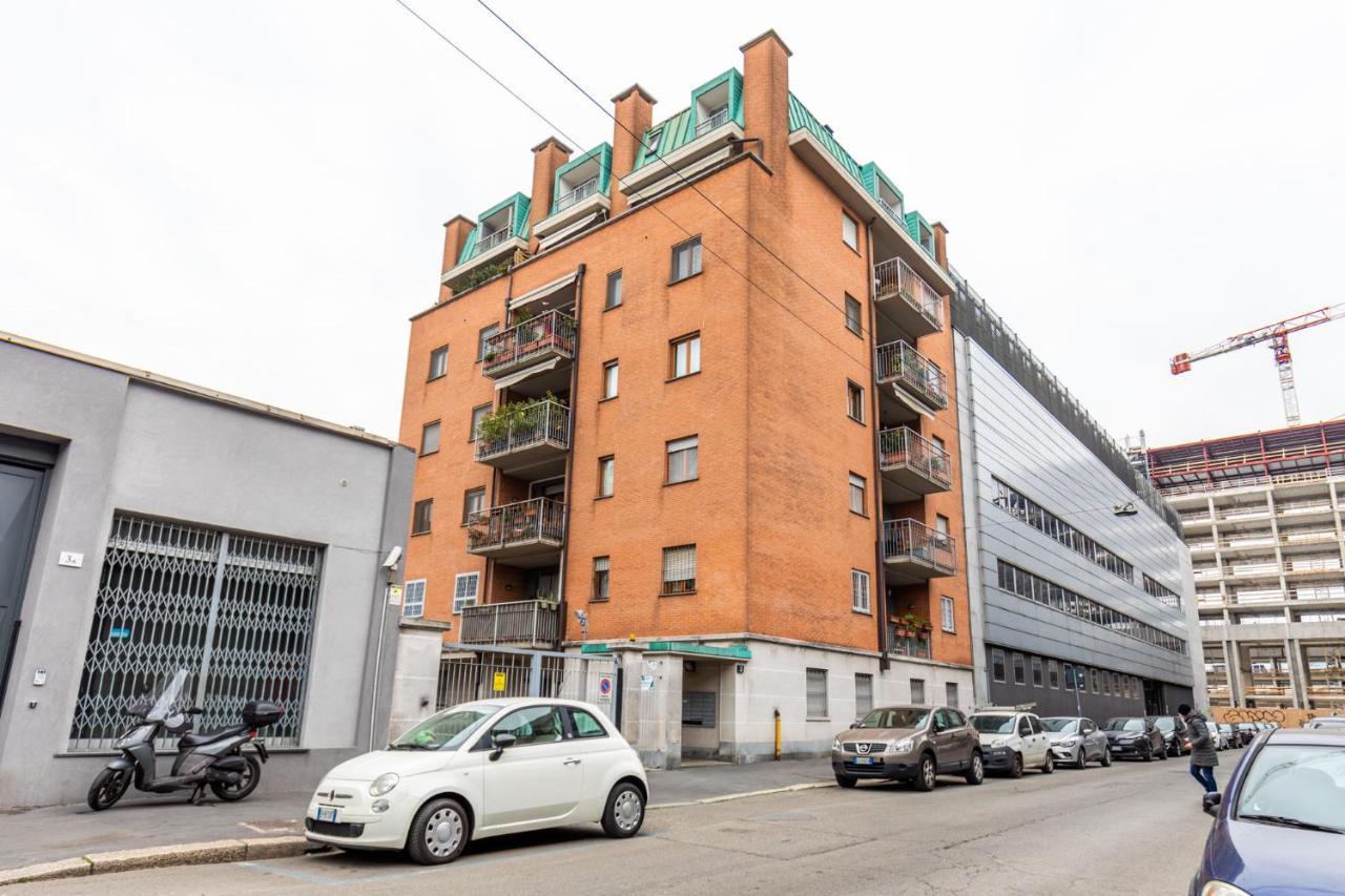 Apartment Bnbutler - Piazzi - Tranquillo E Luminoso Bilocale Milan