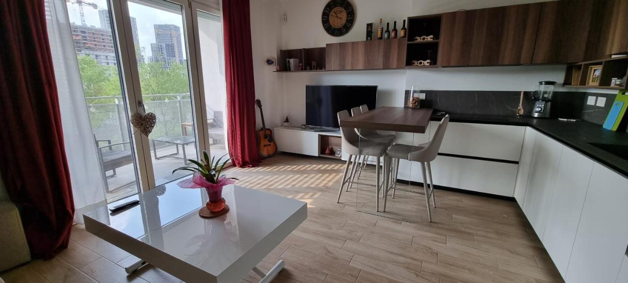 La Maison De Florina Apartment *