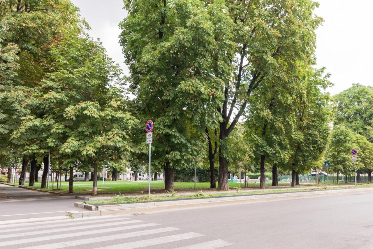 Altido Superb Flat With Office Near Dateo Station Apartment Milan