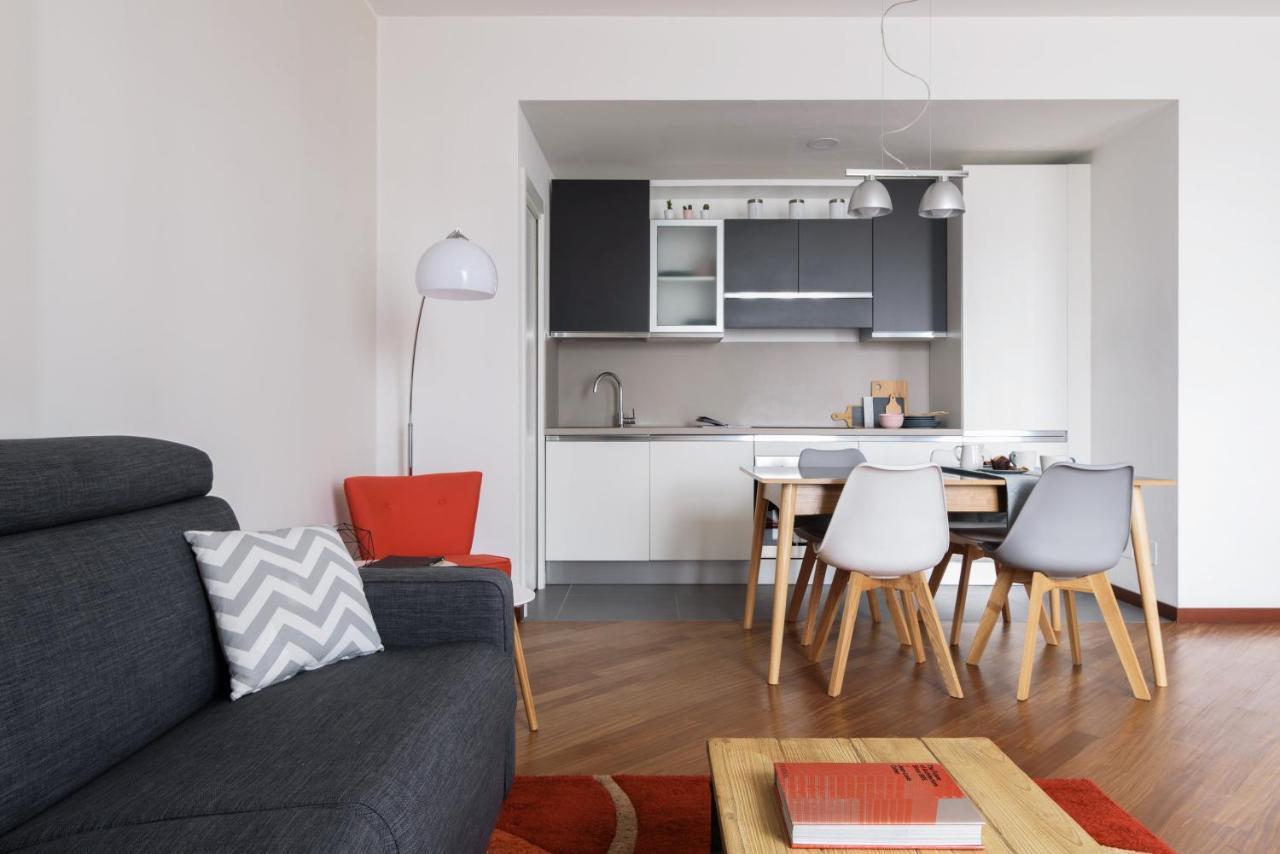 Altido Superb Flat With Office Near Dateo Station * Milan