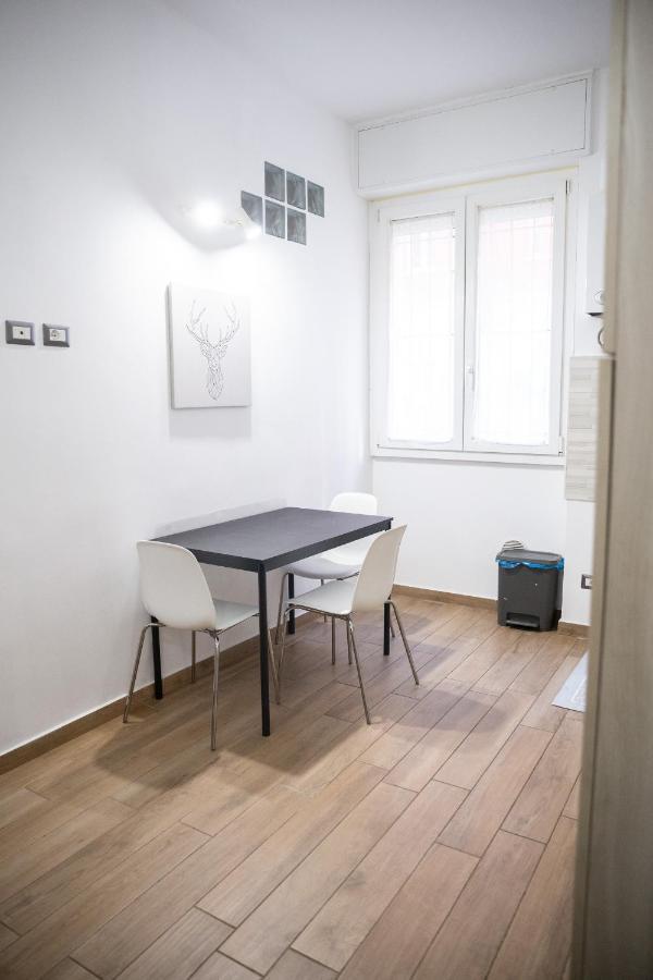 Apartment Sweet House Navigli Milan