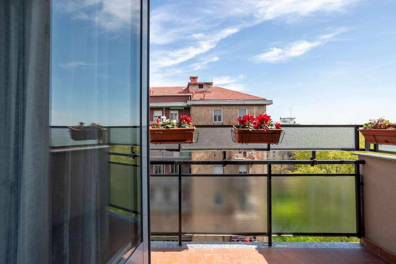 - Parking And Comfort - Spacious Up To 8 Pax Apartment Milan