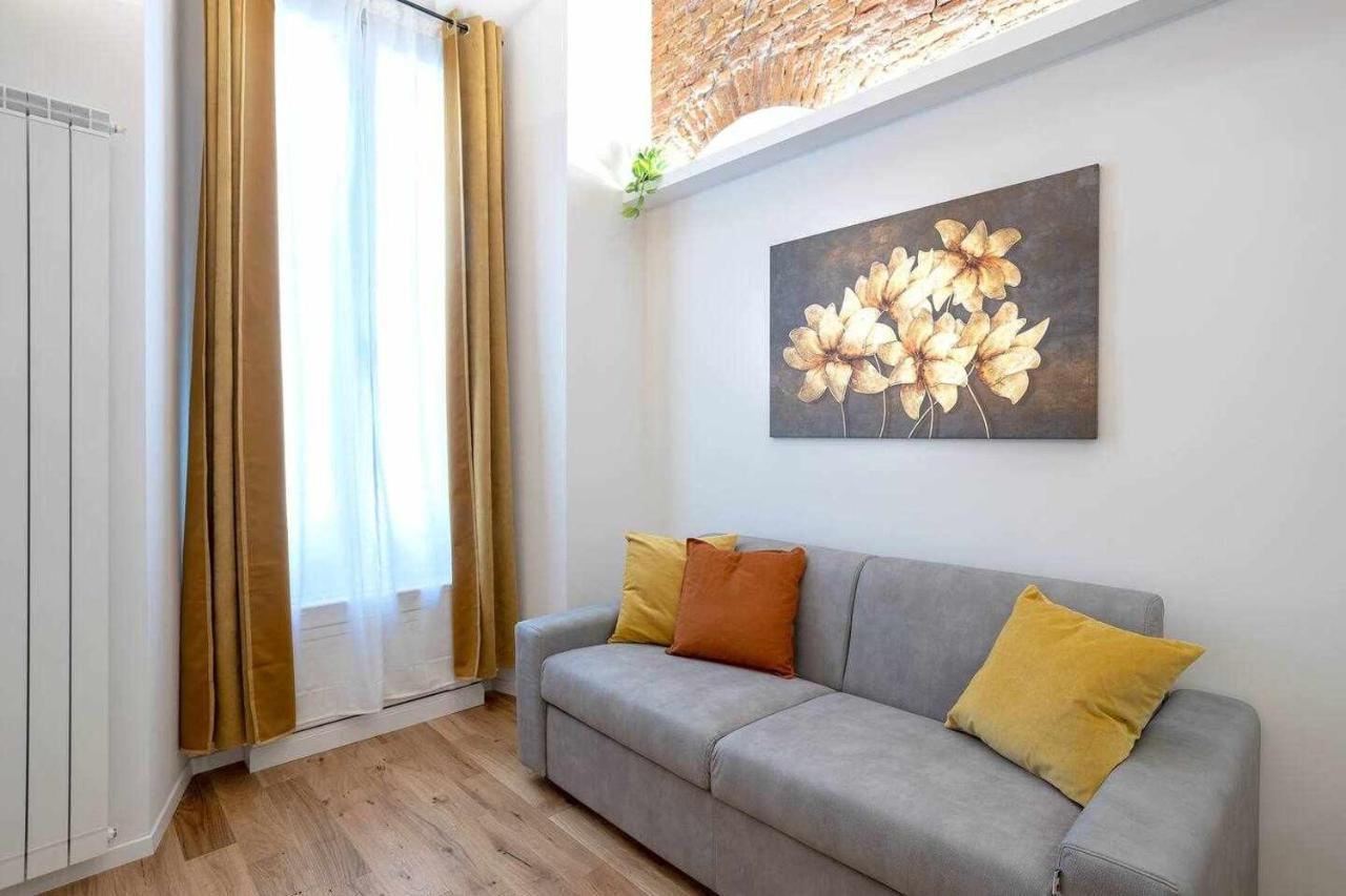 - Duomo Brera - Elegant In Design District Apartment Milan