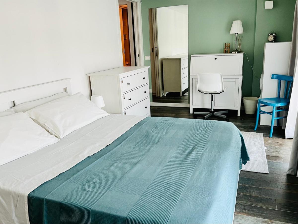 Appartamento Delizioso Bilocale - Stazione Rogoredo, M3, Linate *