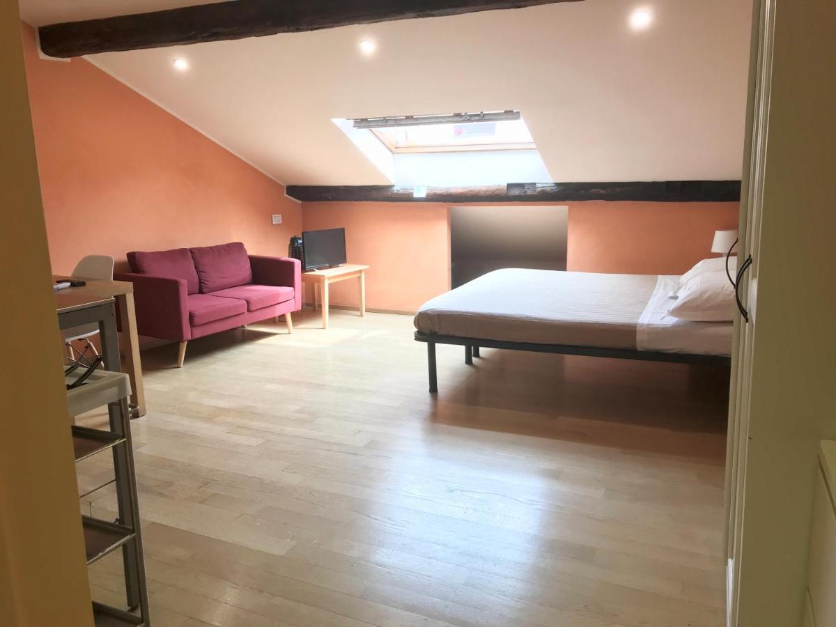 Apartment Casa Cairoli Milan