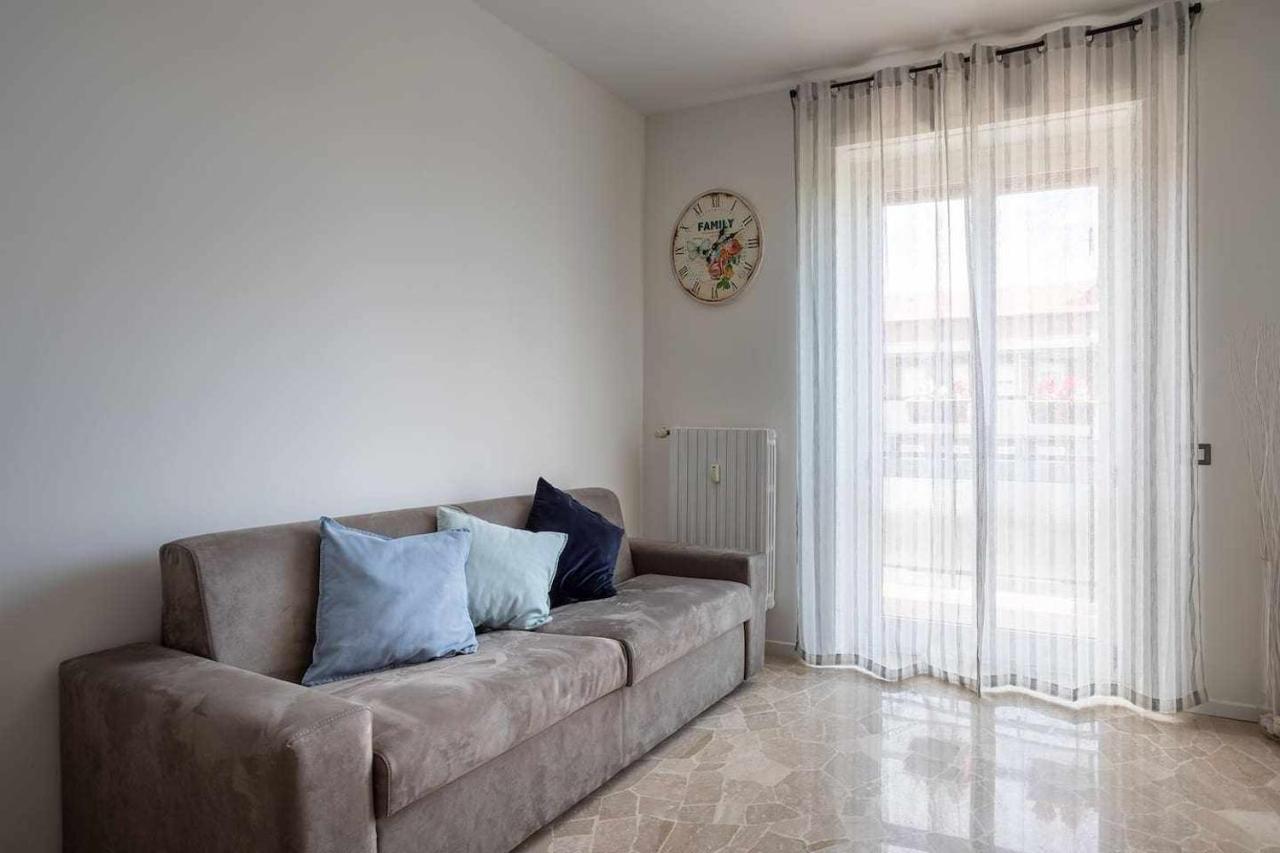 - Parking And Comfort - Spacious Up To 8 Pax Apartment Milan