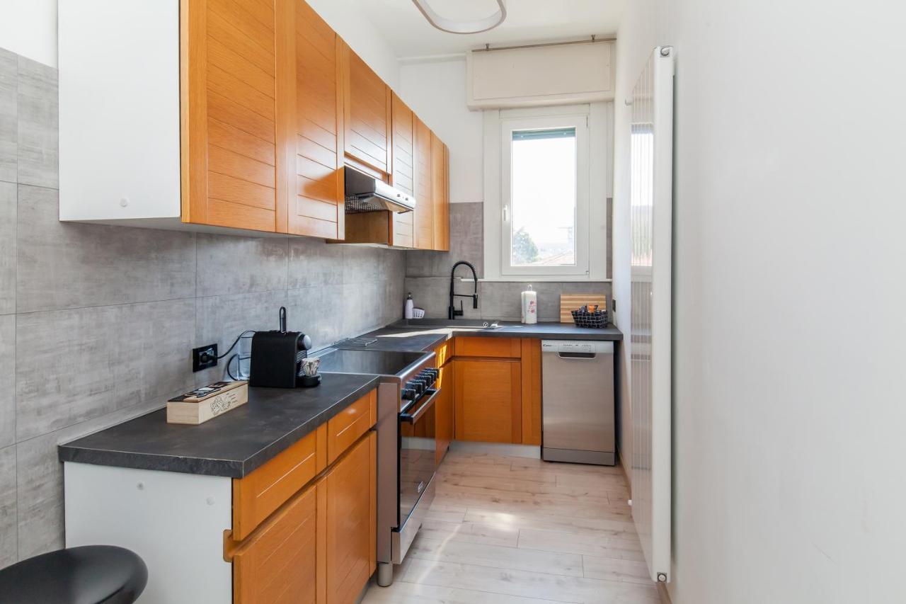 Apartment Bicocca Modern Flat