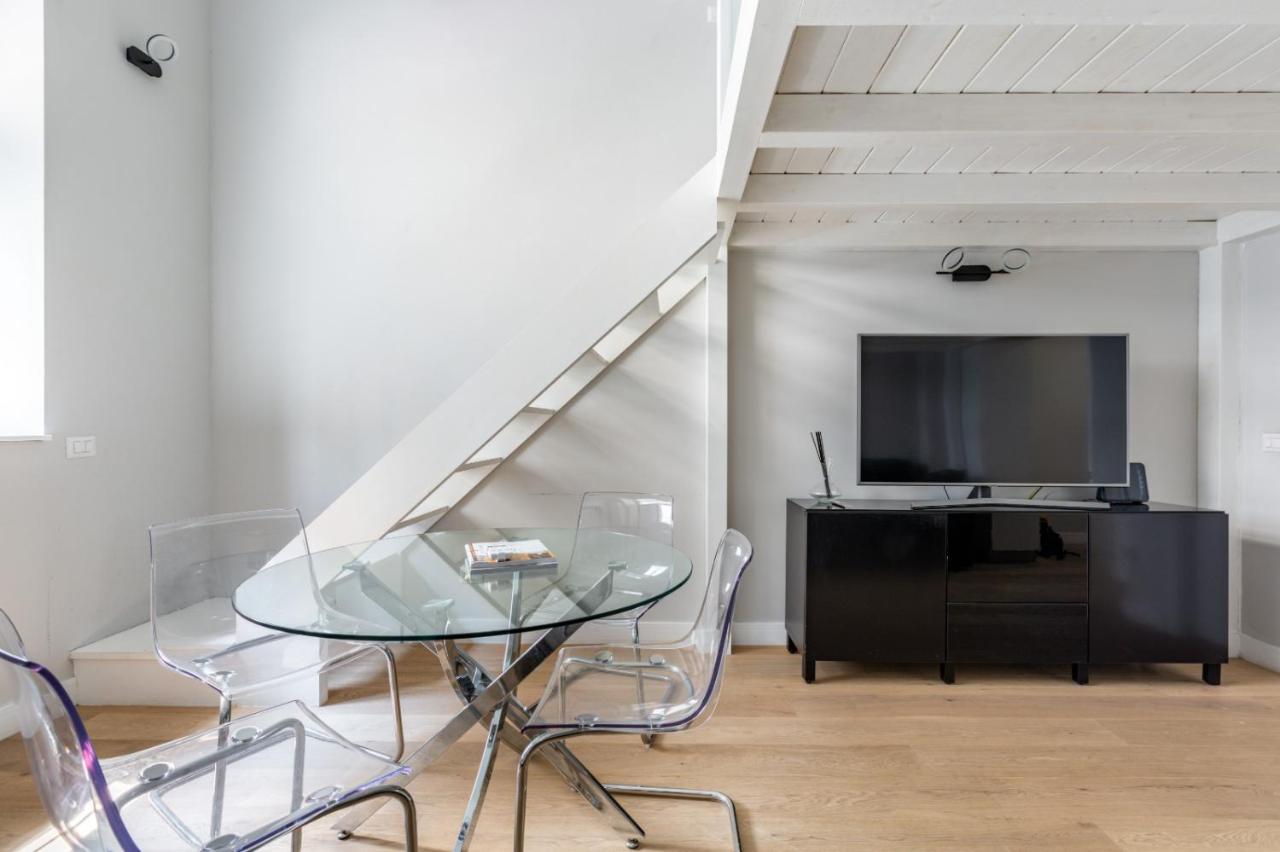 Apartment Modern Apt 300mt From Central Station! *
