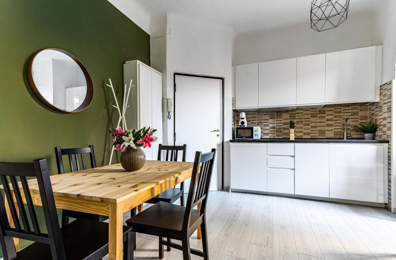 Joivy Cosy 1-bed Flat In Navigli Milan