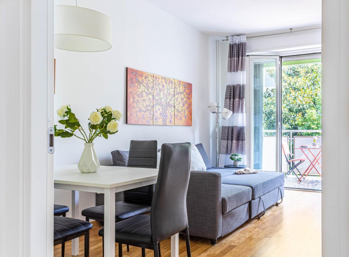 Apartment Joivy Adorable Flat With Balcony Milan
