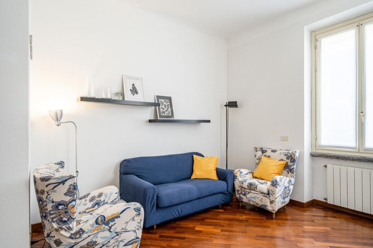 Easylife - Colorful In Porta Venezia District Apartment