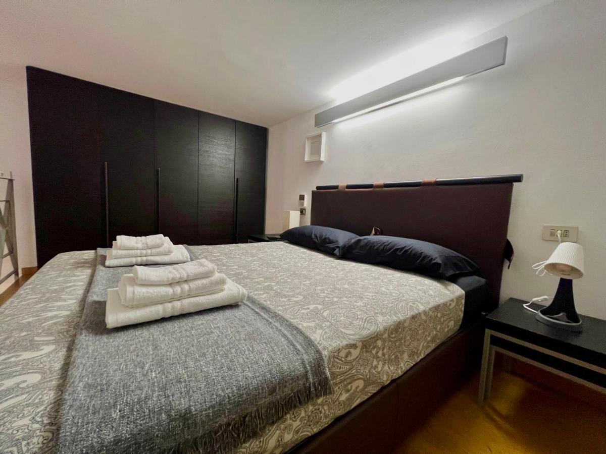 Apartment * * Luxury Bijoux In Brera - Centre Of * * *