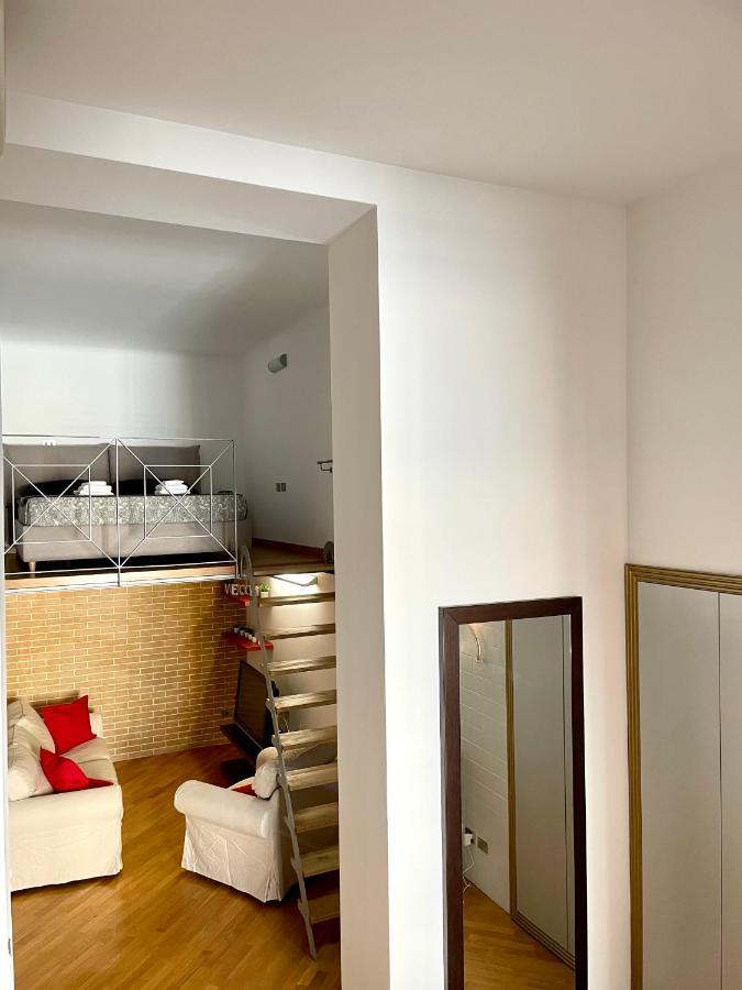 * * Luxury Bijoux In Brera - Centre Of * * *