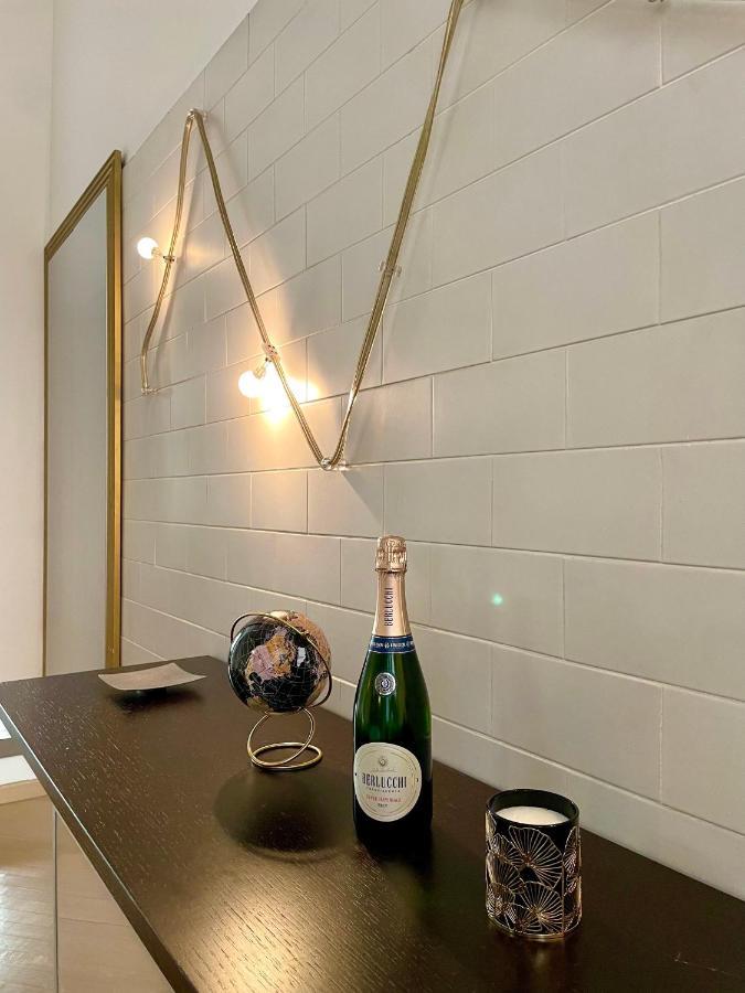 Apartment * * Luxury Bijoux In Brera - Centre Of * * *
