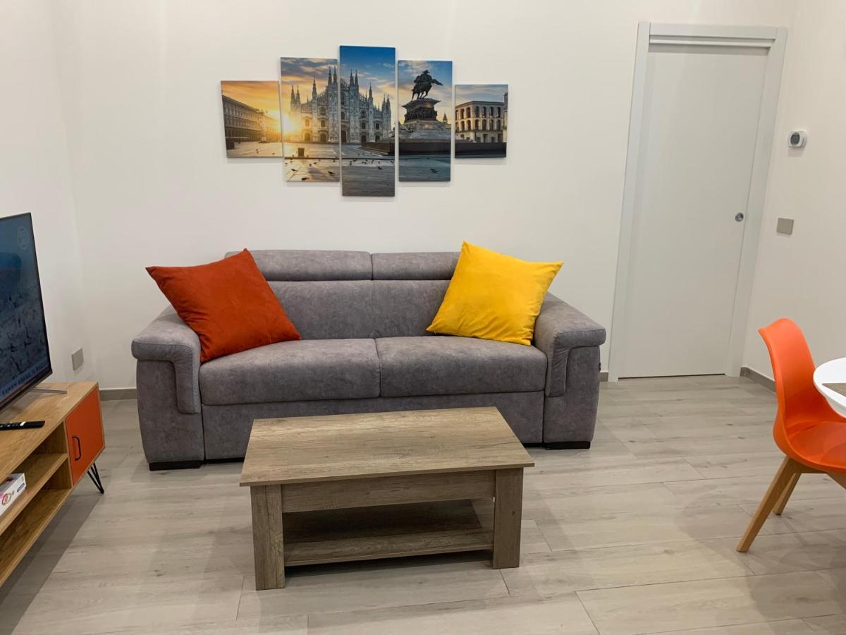 Apartment Ripa150 - Smart - Prada Bocconi Ieo Ied Forum Assago Navigli Duomo15min Milan