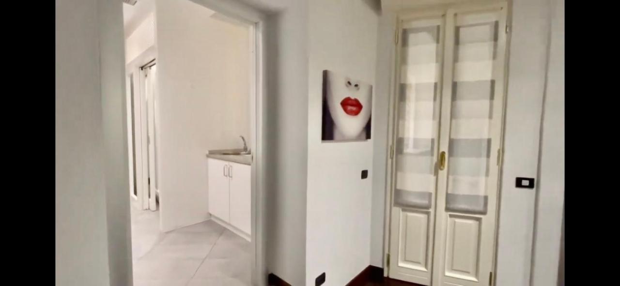 Luxury 100 Mq A Stone's Throw From The Duomo Apartamento Milão