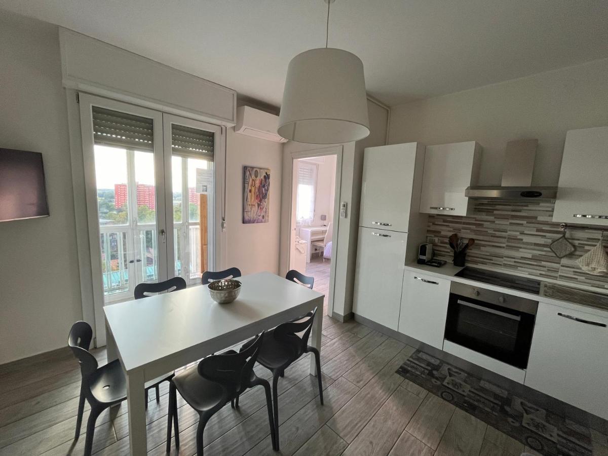 Apartment Panoramico Vicino A Fiere E Stadio Milan