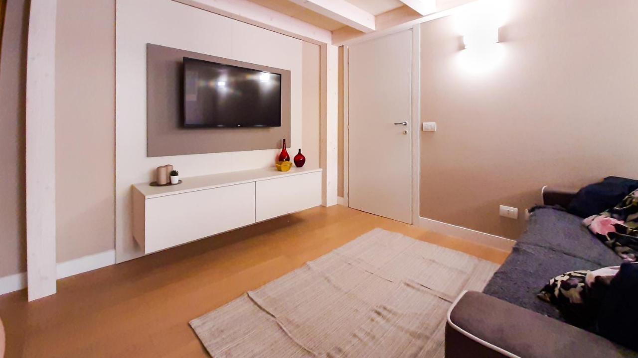 Appartamento Joivy Lovely Loft With Private Entrance Milano