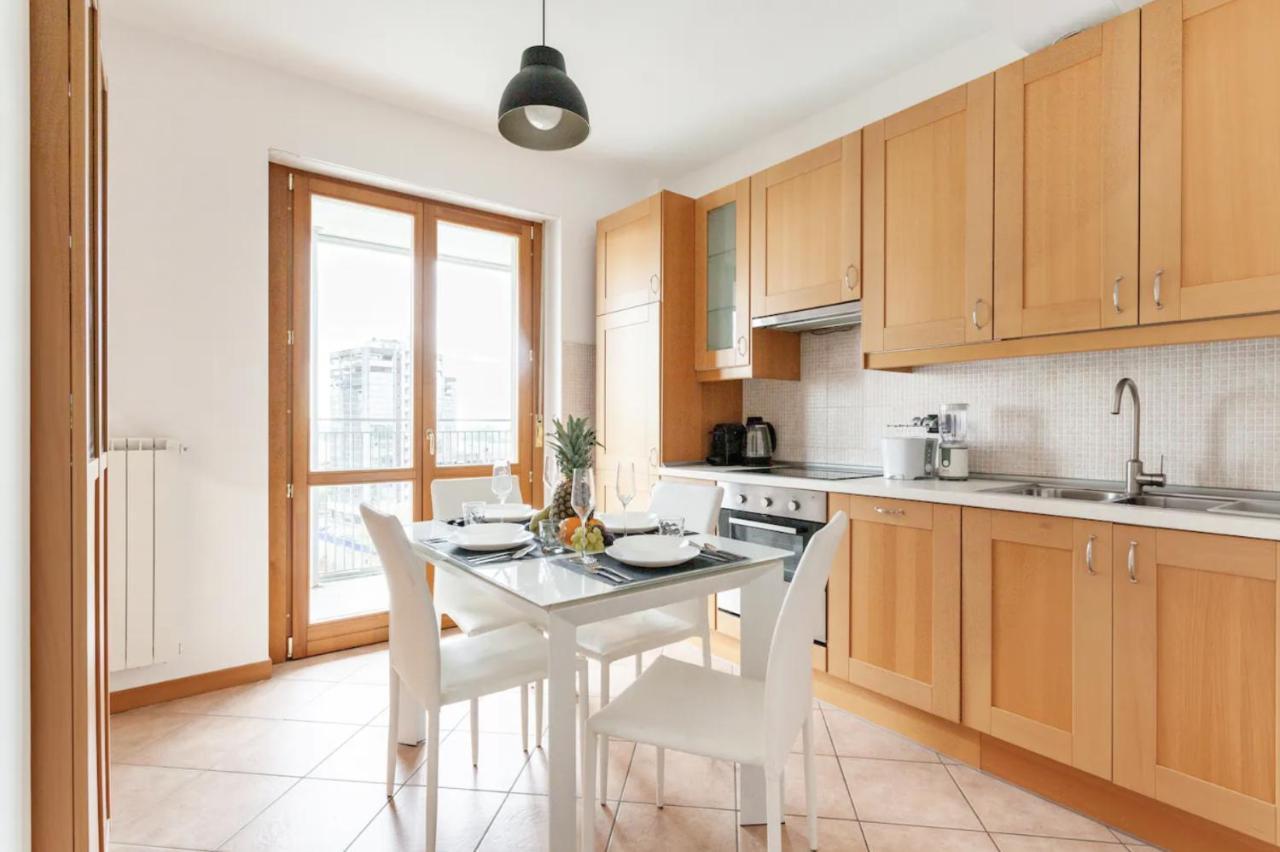 Lussuoso Attico Con Garage Gratis Vicino Al Duomo E Allo Ieo Apartment *