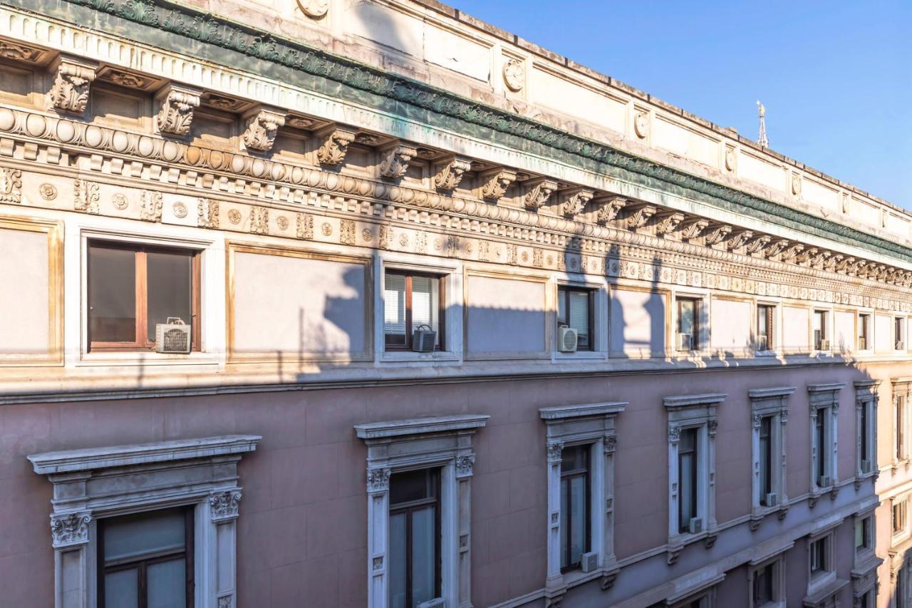 Retreats Duomo Apartment Milan