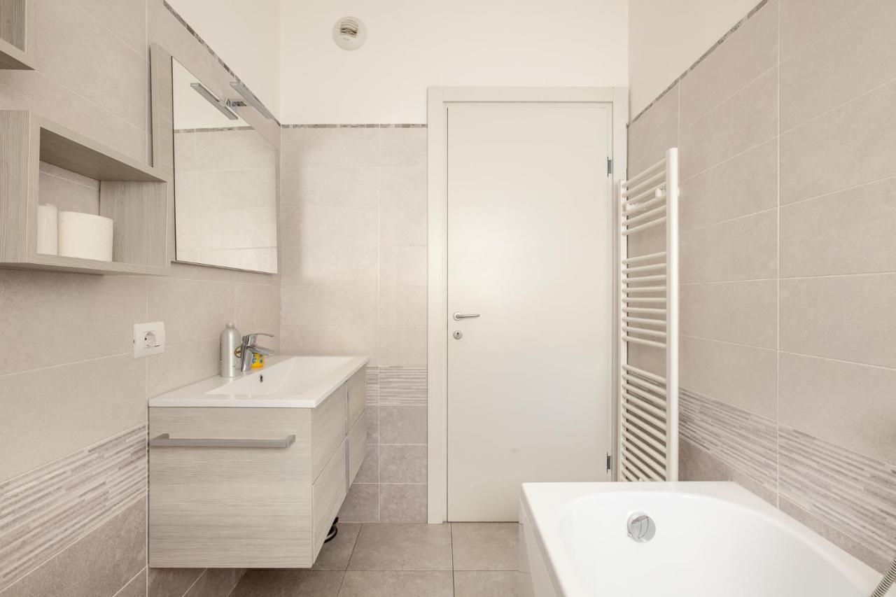 Luxury With Terrace - Forze Armate