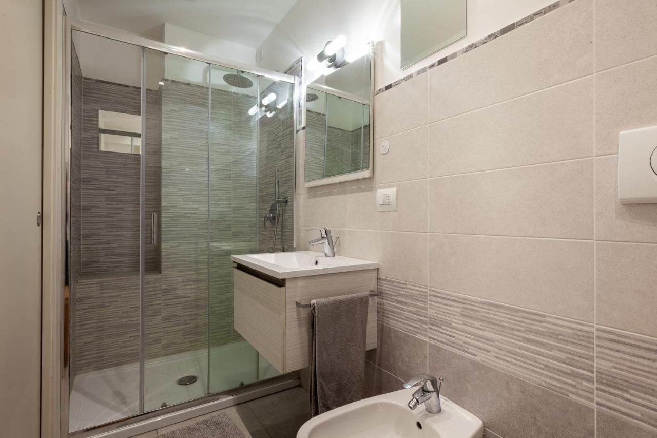 Luxury With Terrace - Forze Armate Apartamento Milão