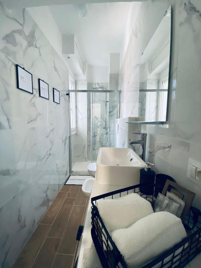 Luxury House Dergano * Milan