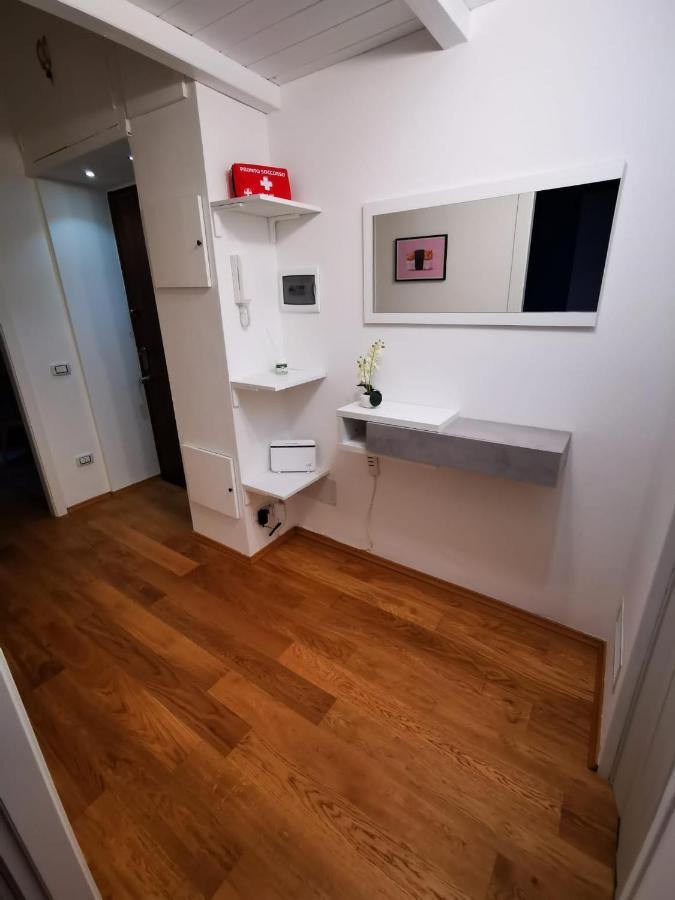 Apartment Amio - Next To M5 Ca Granda Milan