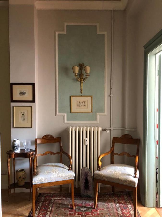 Homestay Elegant Bedroom In A Relaxing Milan