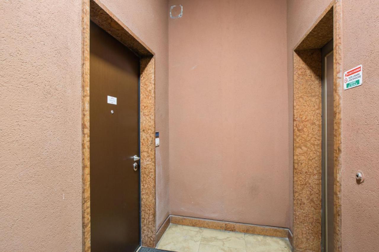 Apartamento Easylife - Moderno Bilocale In Zona Porta Romana Milão