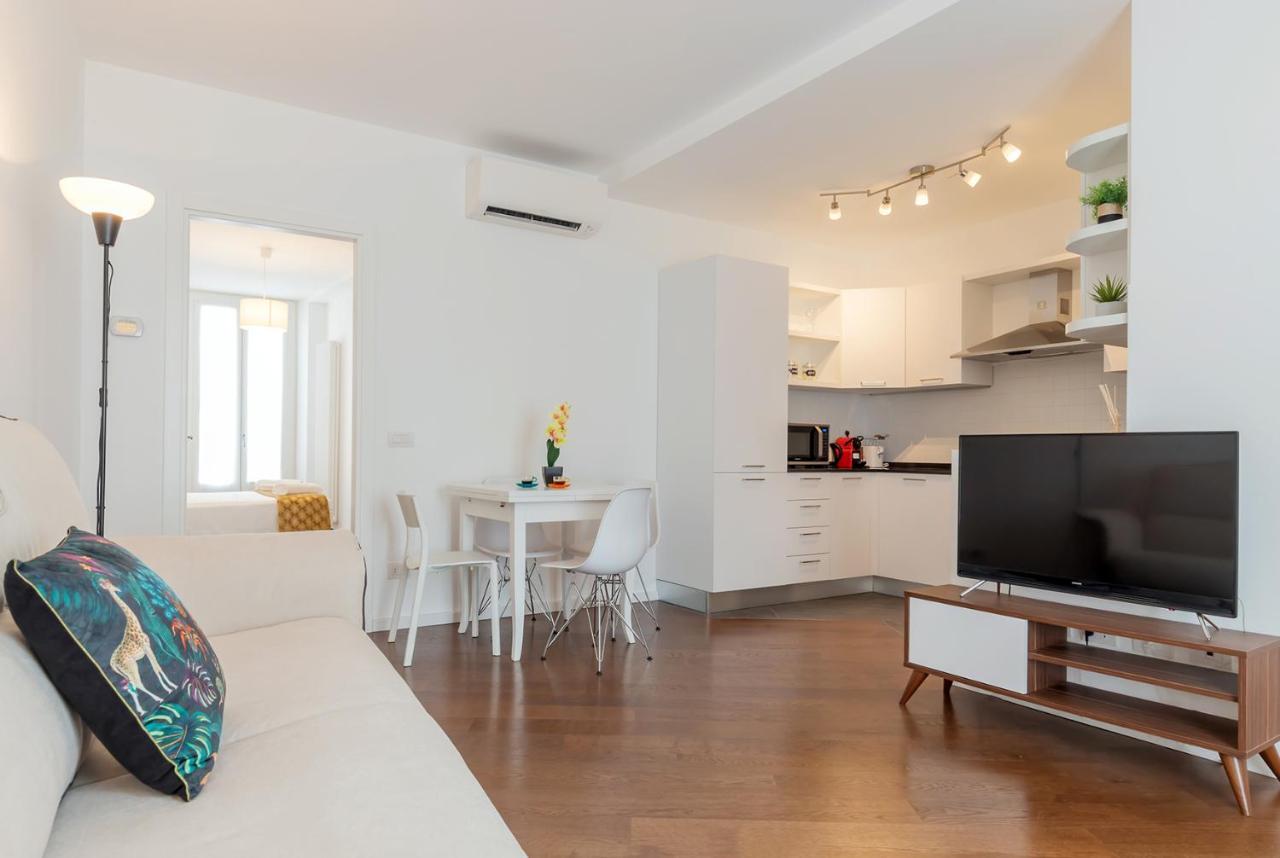 Retreats Duomo Apartment Milan