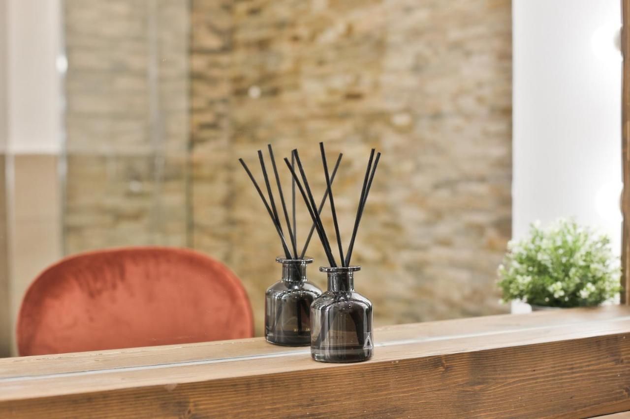 Easylife - Elegante E Rifinito Vista Duomo In Piazza San Babila Appartamento