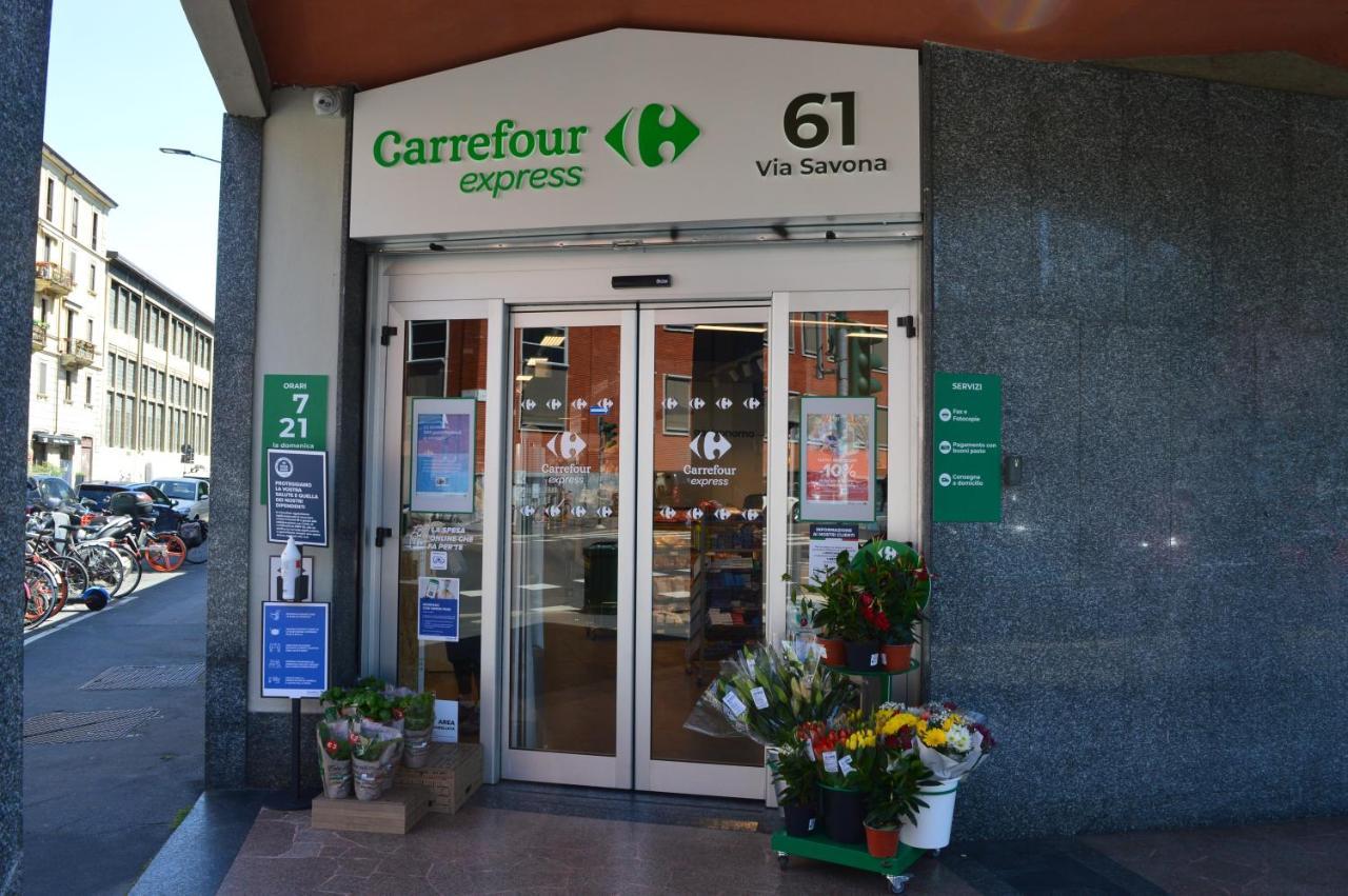 Via Tortona 66 *