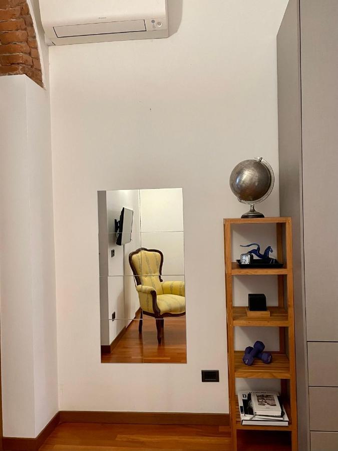 La Casa Di Ringhiera In Sarpi-sempione-moscova Milan