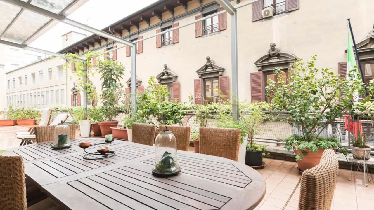 Italianway - Galleria Unione * Milan