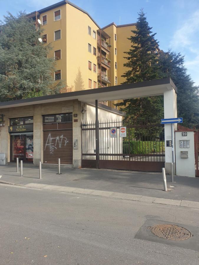 Apartment Maffucci 24 Bilocale Molto Spazioso E Moderno Milan