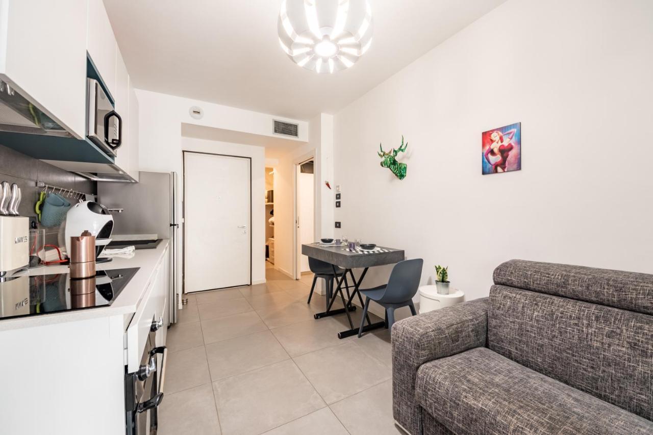 Renovated With Garden & Veranda! Apartment