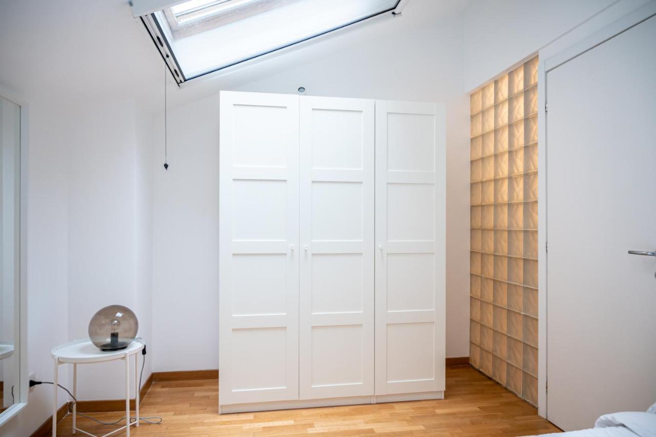 Apartamento Trilocale Zona Farini/isola