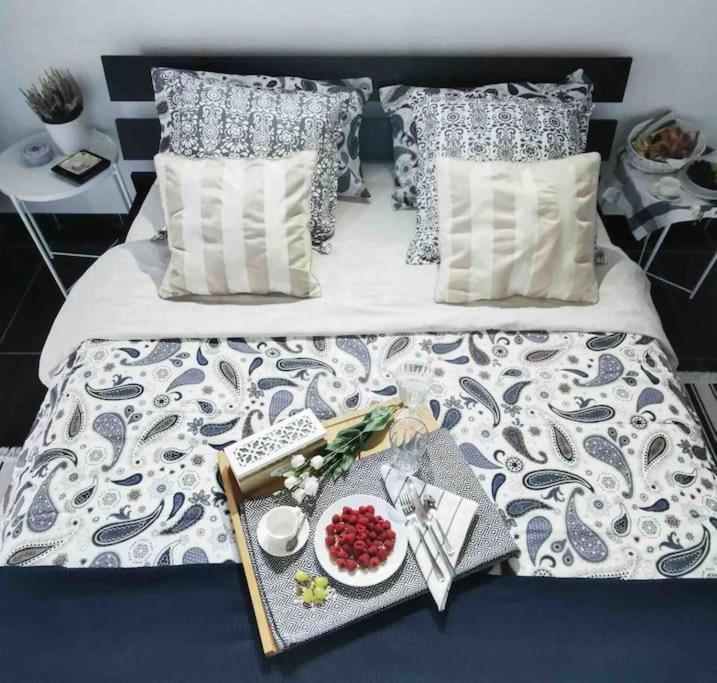 Apartamento Intero Su Via Tortona-darsena-navigli *
