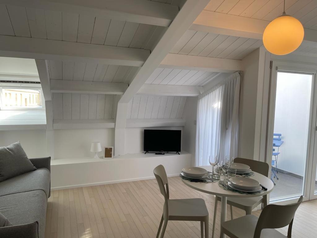 Imhome - Abruzzi Apartment *