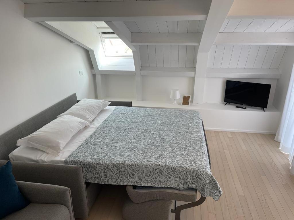 Imhome - Abruzzi Apartment